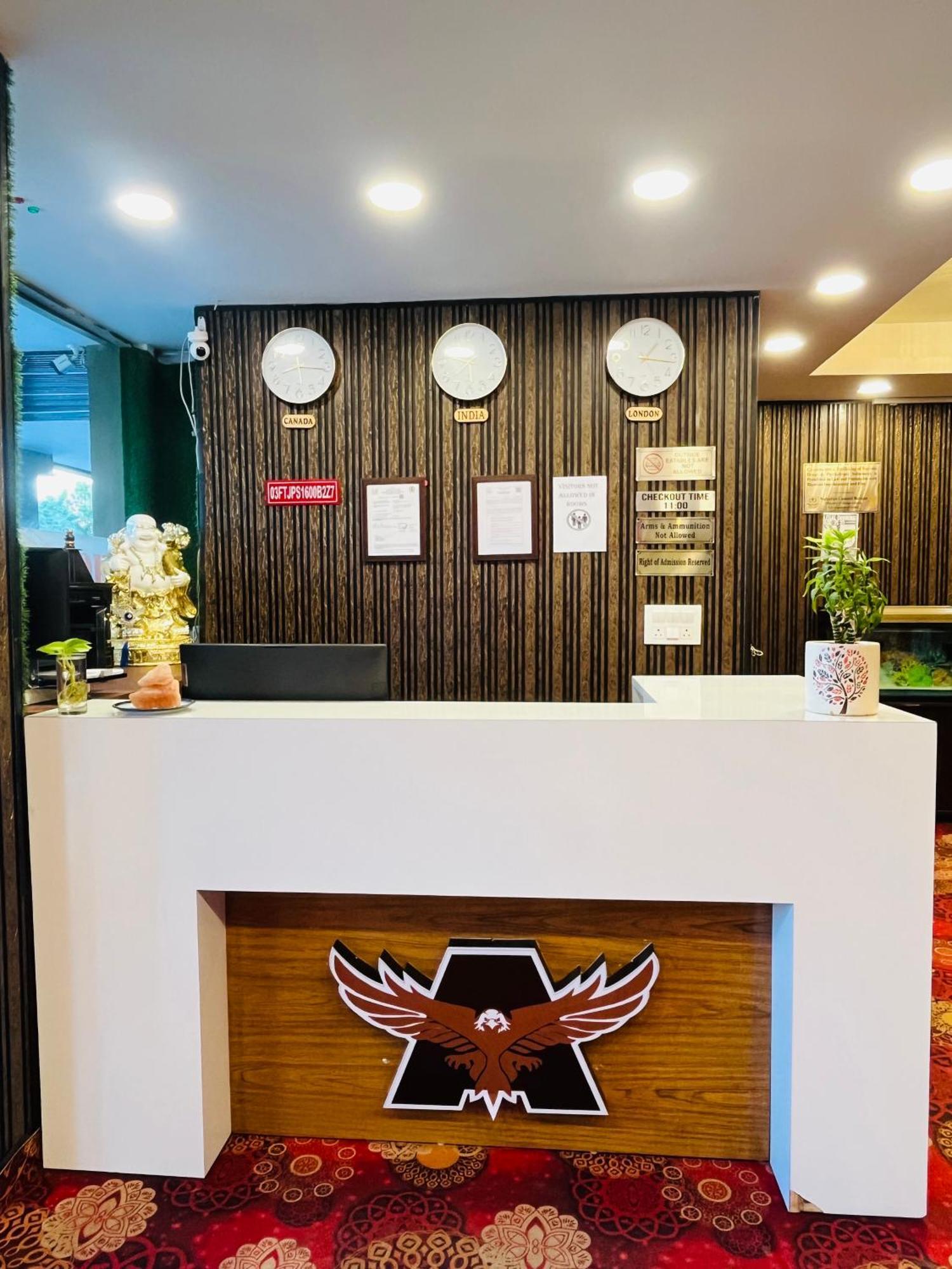 Affluence Hotel Kharar 外观 照片
